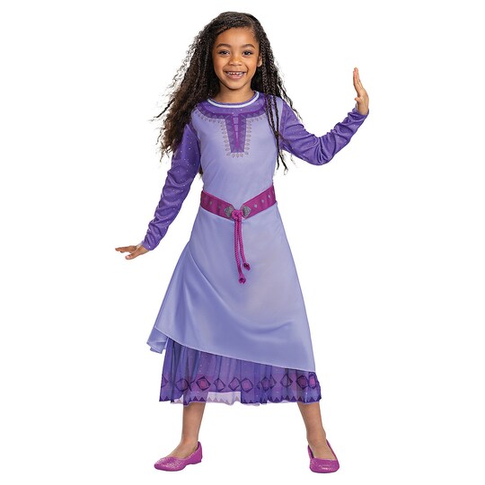 characters in purple dresses Lexica